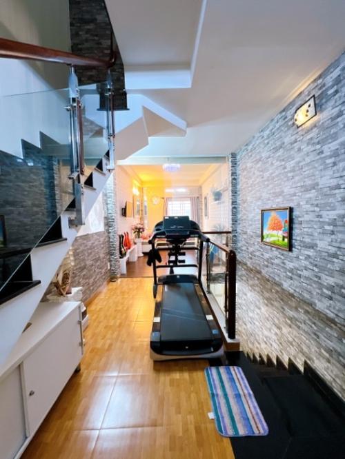 Nhà 4 tầng, Hẻm xe hơi 66m2, khu An ninh Âu Cơ yên tĩnh, giá tốt!